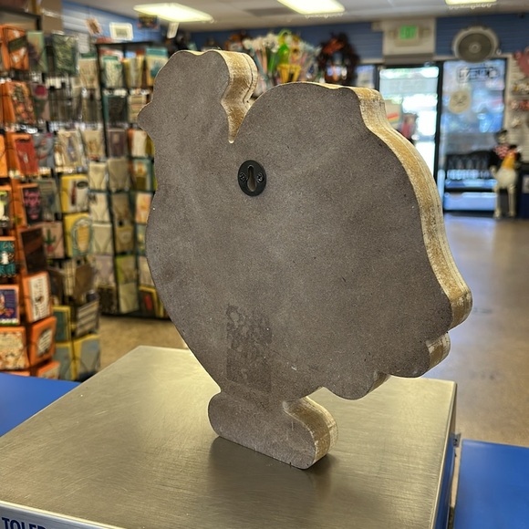 Rustic Chicken Shaped Sign - Picture 3 of 5